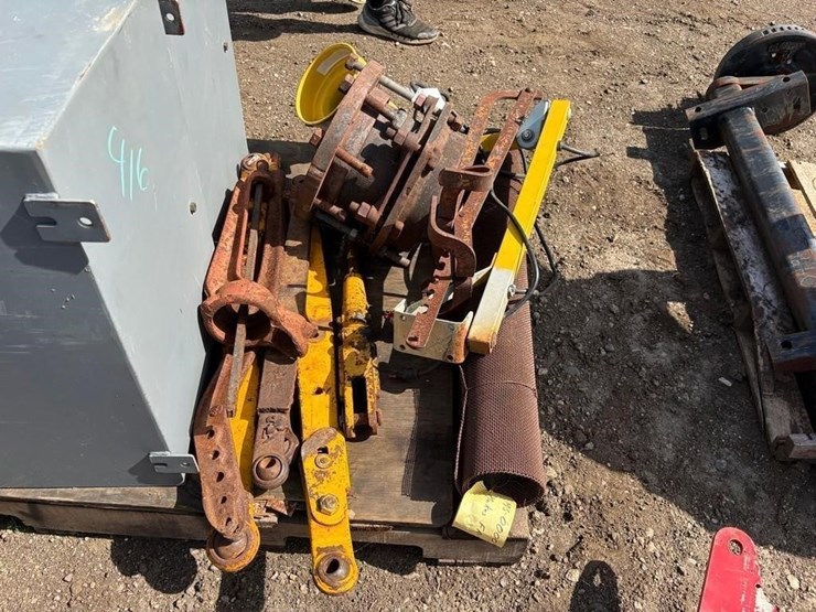 3pt-arms.-light,-ladder-jack-etc-image-7