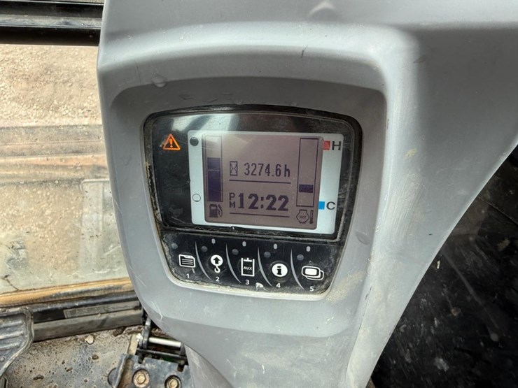 kubota-kx040-4-image-19