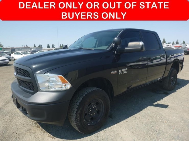 2016-dodge-1500-image-1