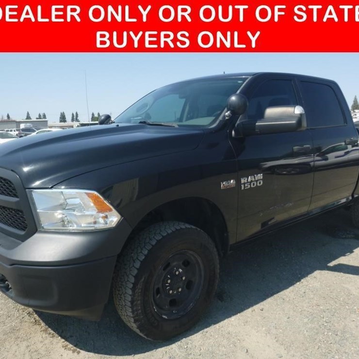 2016 DODGE 1500