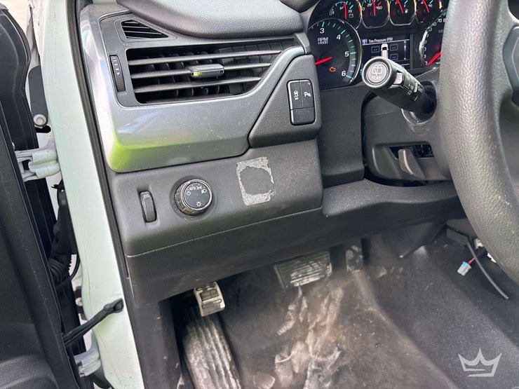 2019-chevrolet-tahoe-image-13