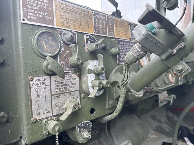 1972-m816-6x6-rotary-wrecker-crane-image-26