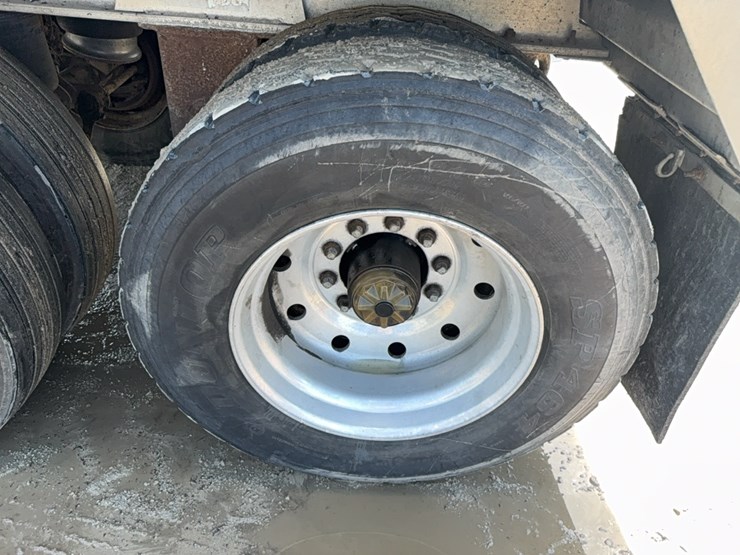 1990-39'-east-aluminum-dump-trailer-image-23