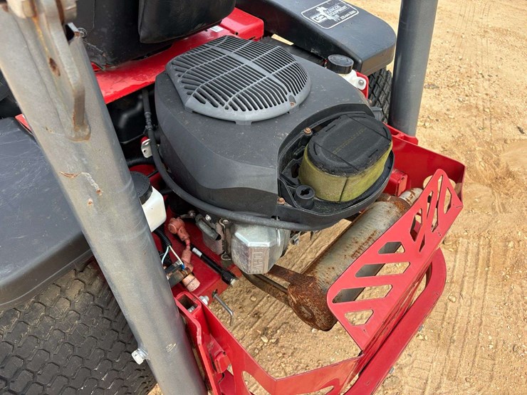 2019-bushog-zt-55"-zero-turn-lawn-mower-image-14