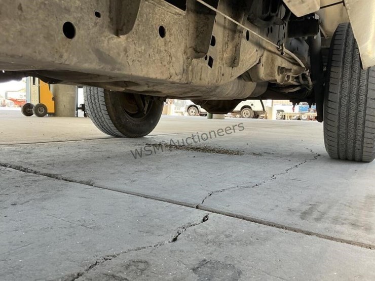 2010-ford-f150-image-26