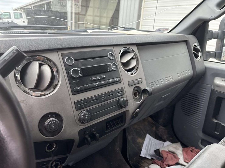 2016-ford-f250-image-25