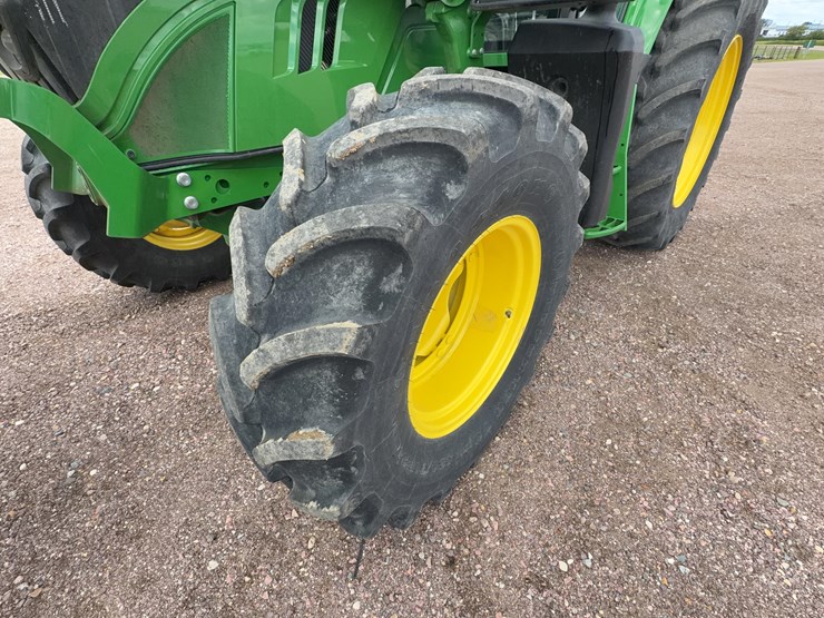 2023-john-deere-6130m-image-19