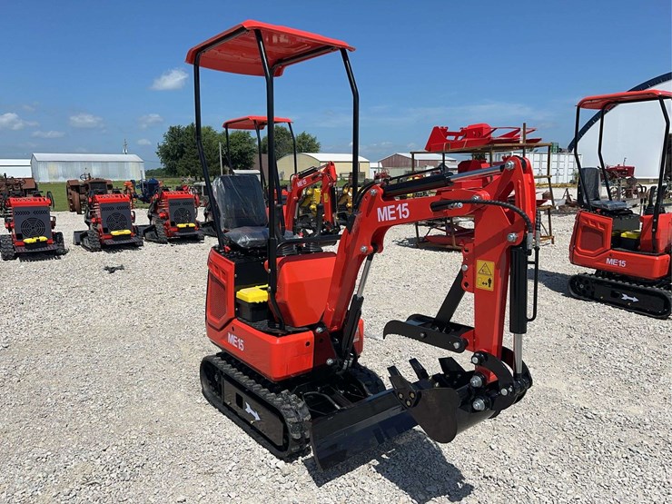 2026-miva-me15-mini-excavator-image-6