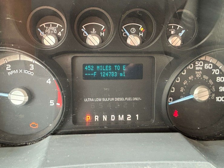 2014-ford-f450-image-31