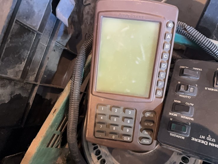 john-deere-1770-image-3