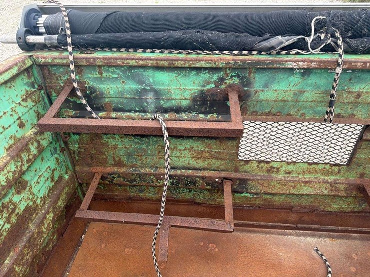 dump-truck-bed-image-11