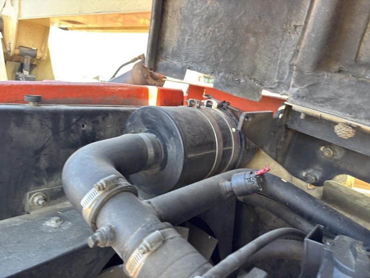 2003-jlg-600aj-image-55
