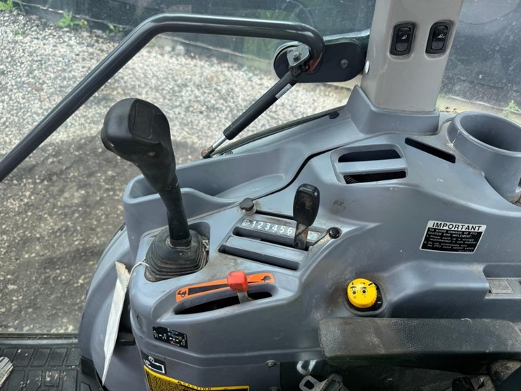 2017-kubota-l4060-image-24