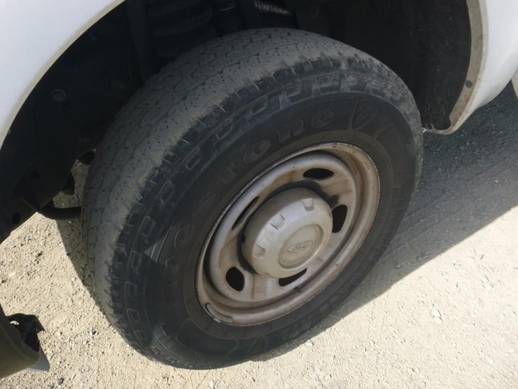2011-ford-f250-image-16
