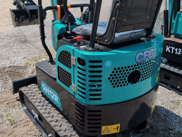 cfg-industries-mini-excavator---qh12r-image-4