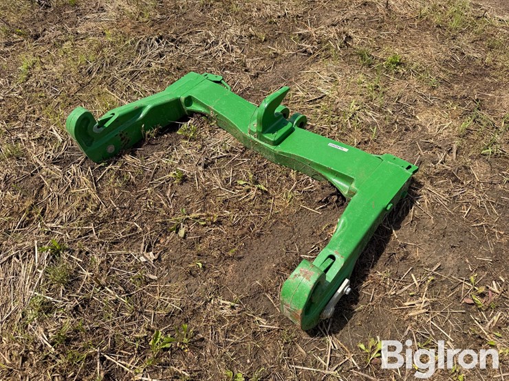 john-deere-cat-iii-quick-hitch-image-1