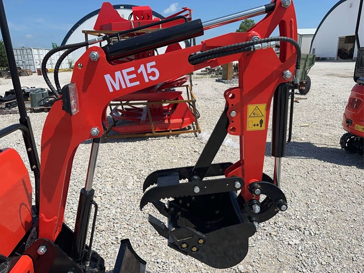 2026-miva-me15-mini-excavator-image-8