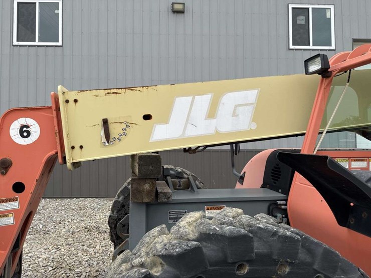 2007-jlg-g6-42a-image-11