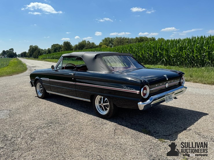 run-#95.1---1963-ford-falcon-futura-convertible-image-8