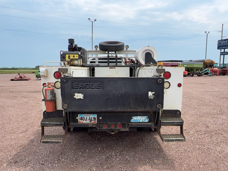 ford-service-truck-image-6