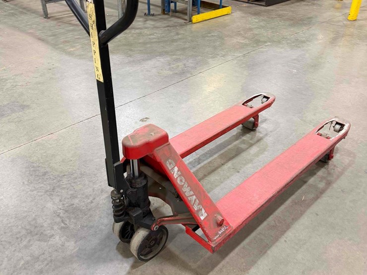 manual-pallet-jack-image-5