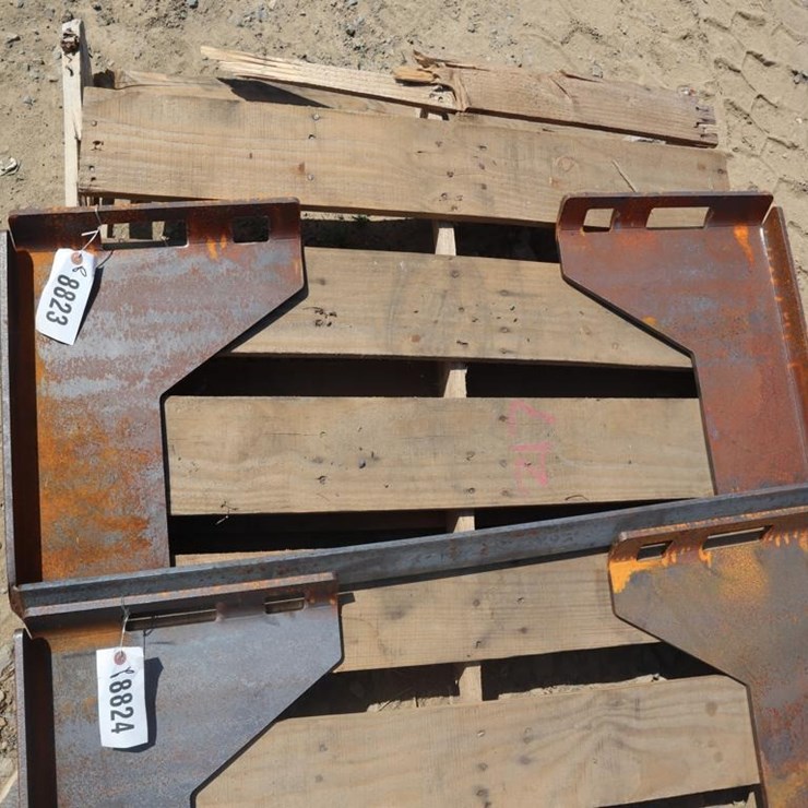 Wolverine 3/8"  Cut Out Mount Plate