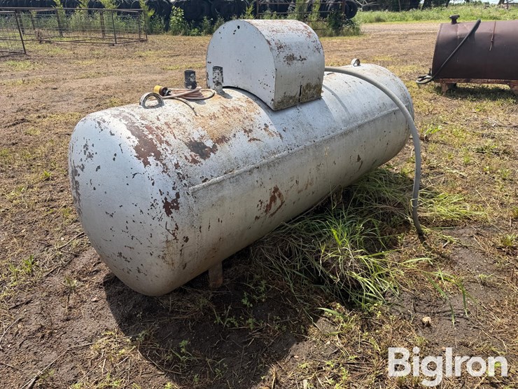 1946-mcnamer-200-gal-propane-storage-tank-image-7