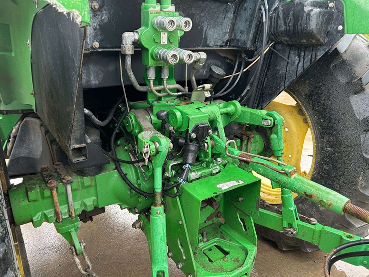 2012-john-deere-5101e-image-35