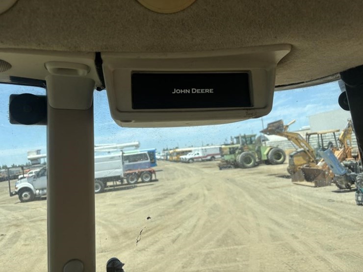 john-deere-5220-image-46