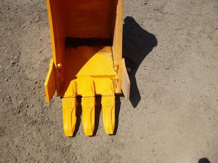 caterpillar-305-image-6