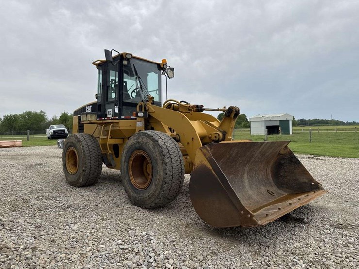 caterpillar-928g-image-6