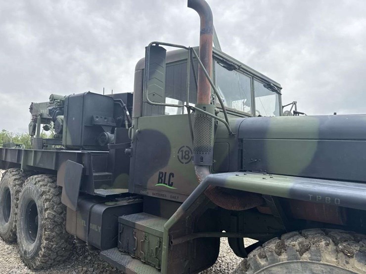 1972-m816-6x6-rotary-wrecker-crane-image-21