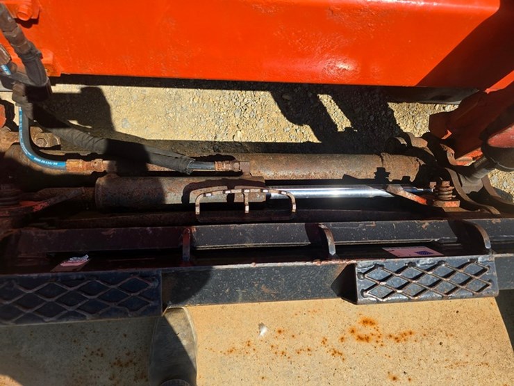 kubota-svl65-2-image-15