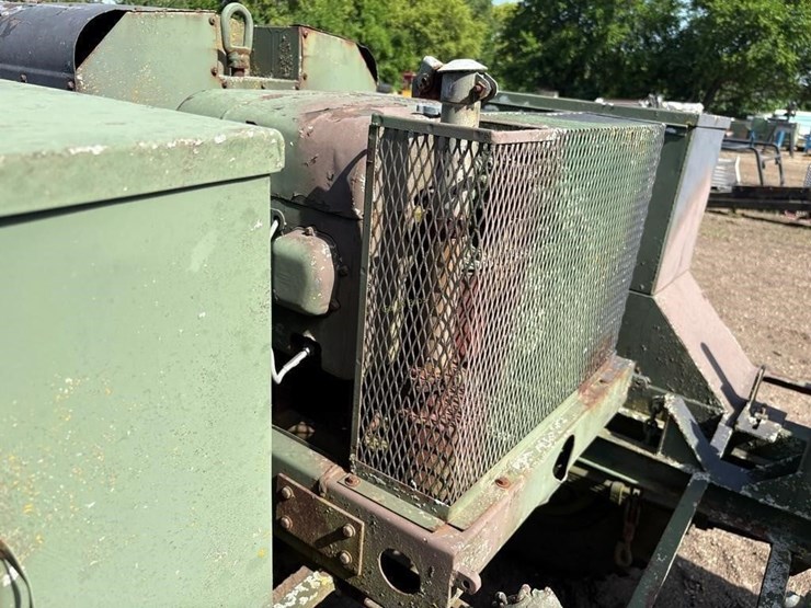 lt0-300-u.s-welding-machine-trailer-image-5
