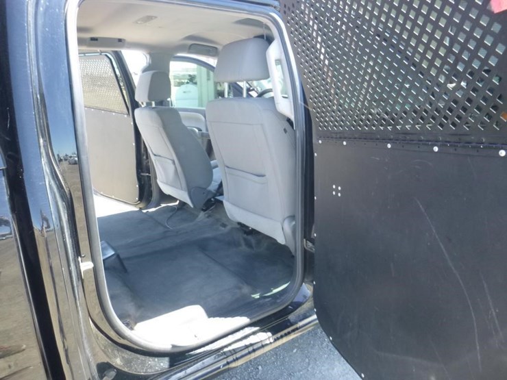 2017-chevrolet-1500-image-9