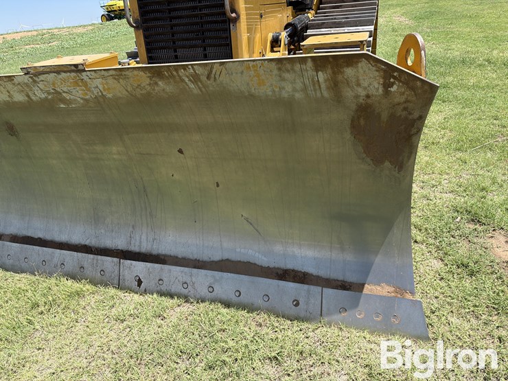 2019-caterpillar-d6n-image-10