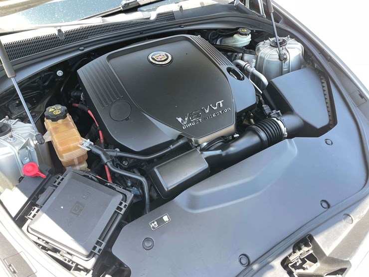 2014-cadillac-cts-4-door-sedan-(125,273-miles)-image-8