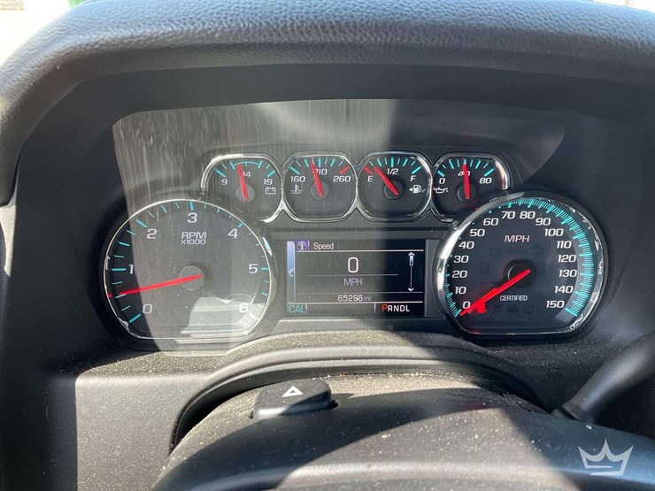 2018-chevrolet-tahoe-image-14