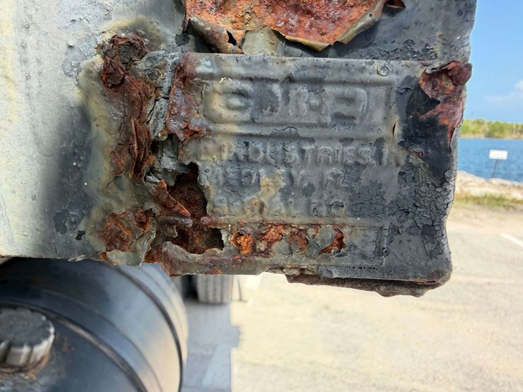 2006-mack-granite-ct713-image-44