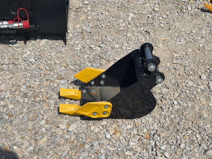7”-mini-excavator-bucket-image-2