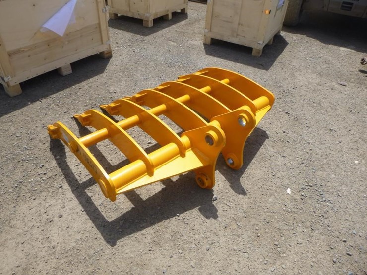 caterpillar-305-image-4