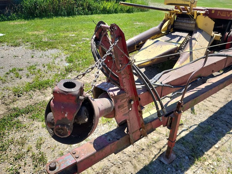 new-holland-890-image-10