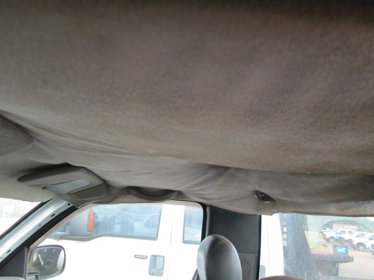 2000-chevrolet-silverado-1500-image-22