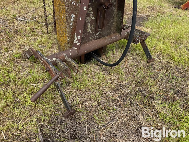 cherokee-hydraulic-post-driver-image-10