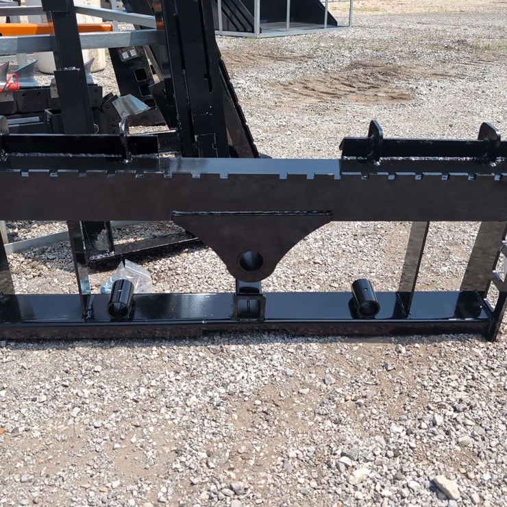 (1) Wolverine Skid Steer Attachment PFF1-13-45W