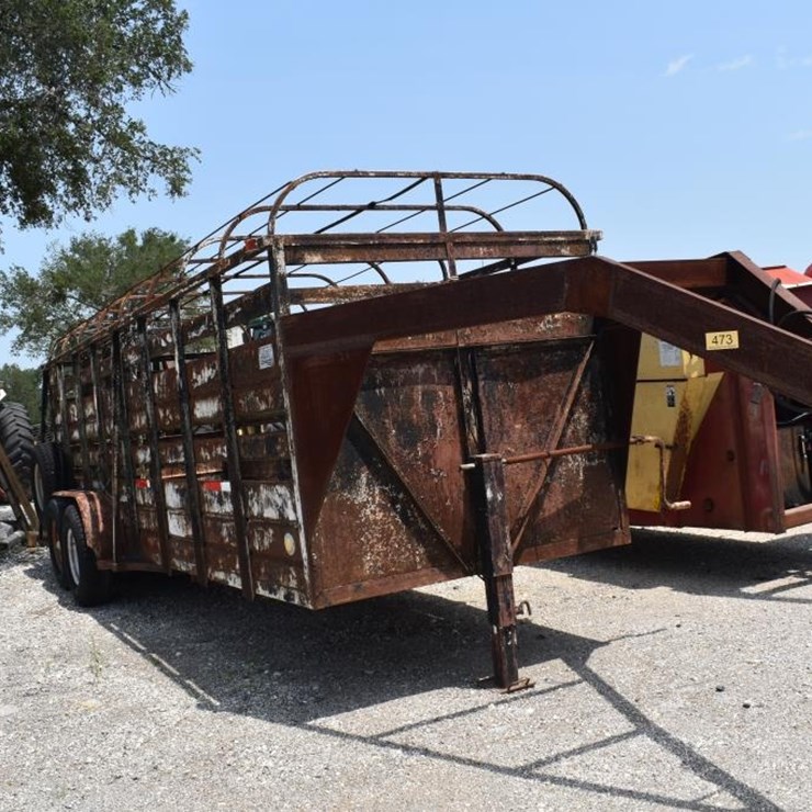 5' 8" X 20' BRUTON GOOSENECK CATTLE TRAILER W/ TARP (VIN # 012746) (PLATE #