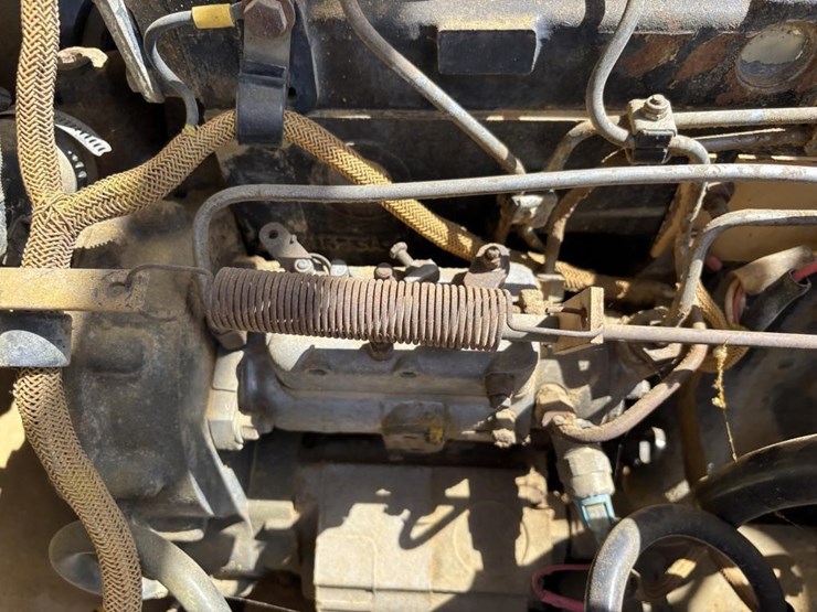 caterpillar-v80e-image-38