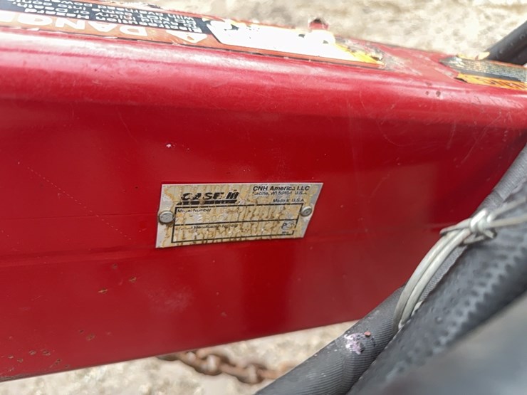 case-ih-2800-image-29