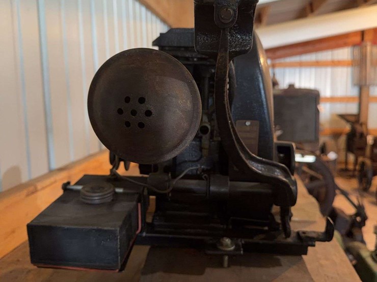 briggs-&-stratton-engine-image-4