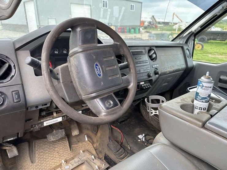 2012-ford-f350-image-10